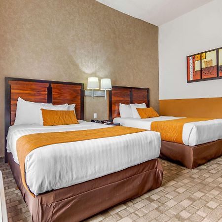 Comfort Inn Chihuahua Dış mekan fotoğraf